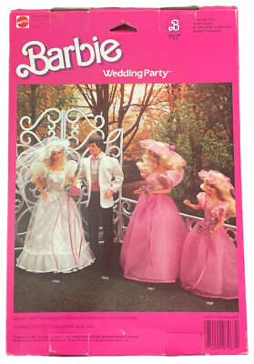 ヴィンテージバービーウエディングドレスのセット Vintage Barbie Wedding Party Fashions #7967 Never Removed