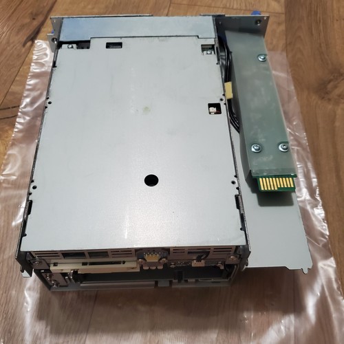 IBM LTO Ultrium3 24R2126 LTO3 4GB Internal Tape Drive 23R7881 - Bild 8 von 8