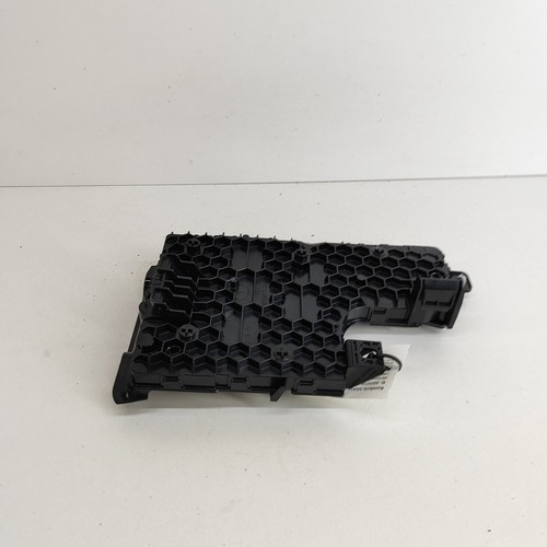 Unité de commande de confort droite TESLA MODEL Y 1657650-30-B 2022 vendu 26252154