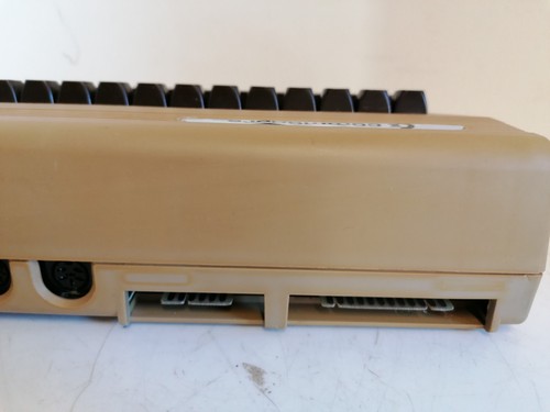 Commodore Silver Label 64. Sn. WGB 19427 - Picture 8 of 19