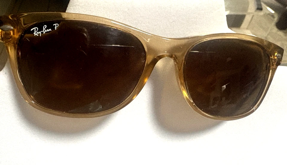 Ray-Ban Nuevo Wayfarer Bicolor Polarizado Marrón 55mm Gafas de Sol RB2132 945/57 55-18 Foto 3 de 4