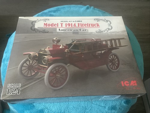 Kit modelo coche americano camión de bomberos modelo T ICM #24004 sellado envío gratuito - Imagen 1 de 7