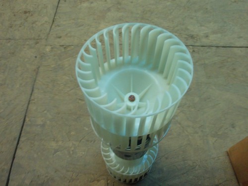 AGCO FAN MOTOR - 72249068 - U57A - Bild 3 von 4