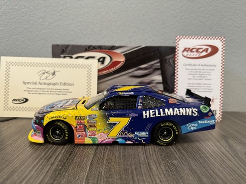 2013 Regan Smith #7 Hellmann's Elite Autographed 1:24 NASCAR Action MIB - Picture 9 of 12