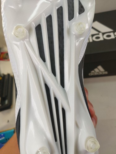 Nuevos botines de fútbol bajos Adidas SM Freak X carbono NCAA negros blancos para hombre talla 10,5 - Imagen 12 de 14