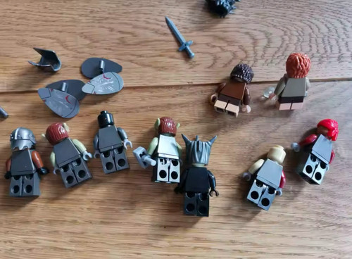 Herr der Ringe Ziegel Barad Dur Turm 10333 mit Minifiguren 5471 Stück NEU - Bild 6 von 7