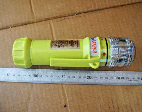 Genuine E-Flare AT293 Dual Colour Safety Beacon (Red/Green) with Rubber Base - Picture 2 of 8