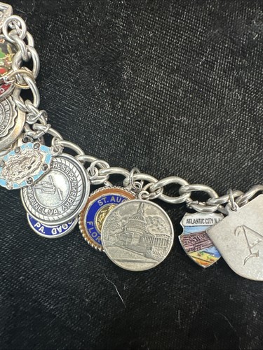 Vintage Sterling Silver Charm Bracelet Travel Religious Chunky 21 Charms 58.2 Gr - Picture 3 of 13