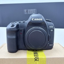 Canon EOS 5D Mark II 21.1 MP Digital SLR Camera Body Only - Excellent condition