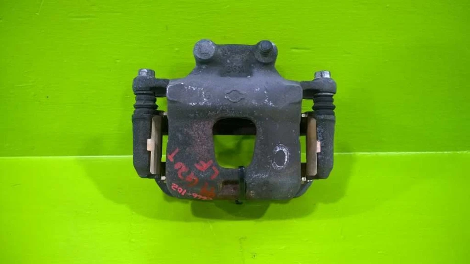 99 00 01 INFINITI G20 T 2.0L AT DRIVER LEFT FRONT BRAKE CALIPER OEM 2666-102 Foto 2 de 2