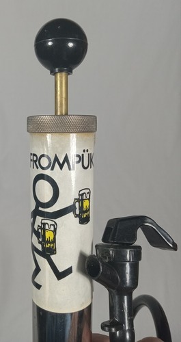 Vintage Beer Keg Tap Top Pump With Easy Dispensing Pour Hose Man Cave Exclusive - Picture 9 of 22
