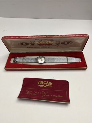 Vintage Vulcain 17 Jewel Damenuhr zum Aufziehen mit Original Box, Papier funktioniert!