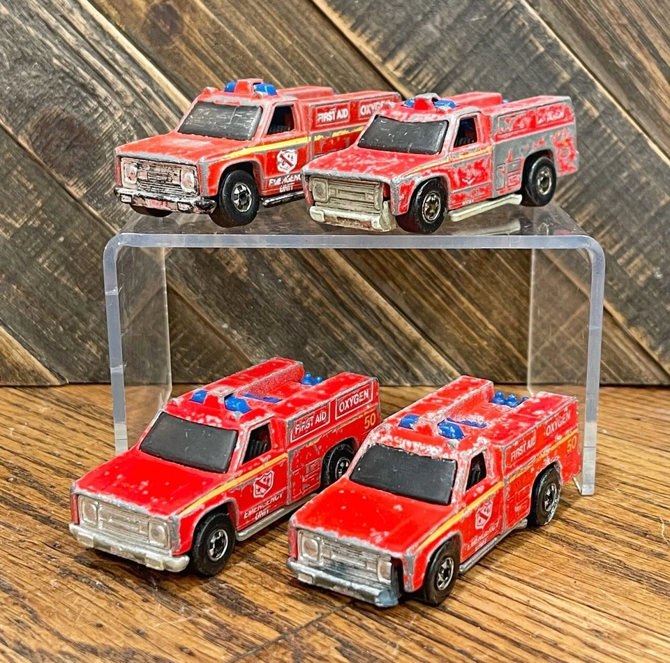 LOTE Camión de Bomberos Equipo de Rescate Hot Wheels Flying Colors de Colección Bomberos Número 5 Foto 4 de 4