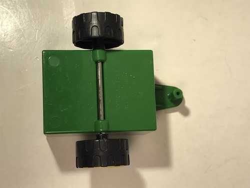 Tomy 1:32 Scale John Deere Mini Cart Trailer for Farm Tractor Truck - Picture 8 of 12