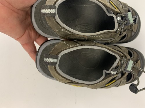 Keen Kids Youth Water Sandals Size 6 With Toe Protection Open Heel - Picture 10 of 11