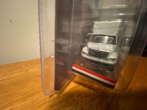 Greenlight Sammlerstücke USPS International DuraStar Box LKW 1/64 Neu Versiegelt - Bild 19 von 20