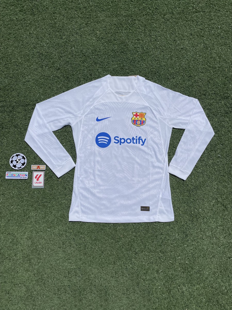 FC Barcelona ホワイトユニホーム L(USサイズ) FC Barcelona ホワイトユニホーム L(USサイズ) - メルカリ