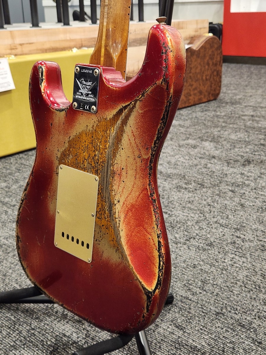Fender Custom Shop LE '54 Super Heavy Relic Stratocaster Fender Custom Shop LE '54 Super Heavy Relic Stratocaster