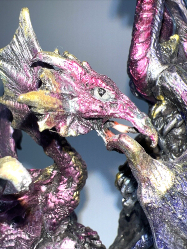Estatua de dragones morados de duelo fundida en dragón de resina - Imagen 10 de 14