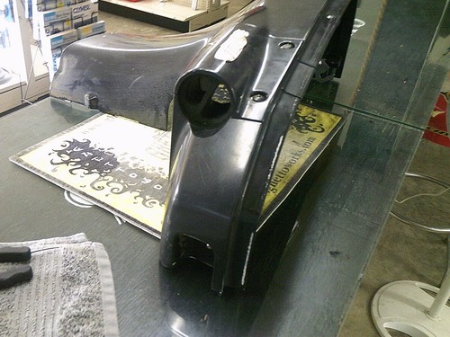 '00 Johnson 90HP Outboard Model J90PLSIG STBD Lower Cowling 0438488 - Picture 5 of 5