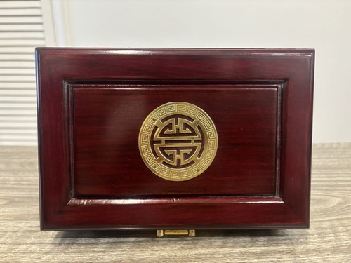 Stunning Vintage Solid Wooden Lockable Oriental Jewellery Box With Brass Details - Picture 21 of 24