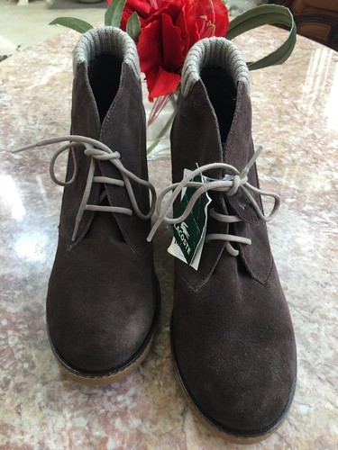 New Lacoste Women's Dark Brown Suede Leren Ankle Wedge Booties Size 9 MSRP $185 - Picture 2 of 8