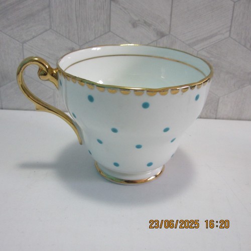 Trío de lunares pintados a mano Royal Standard de colección con puntos elevados de porcelana de hueso - Imagen 9 de 9