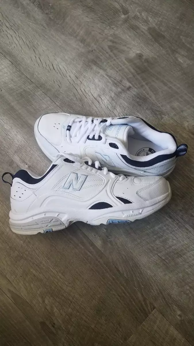 New Balance Sneakers Women s Size 8.5 White BLUE 622 Training Leather Low Tops