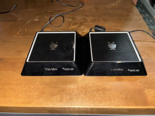 TiVo Premiere4 Series4 TiVo Mini & Router Bundle W/ 2 Remotes - Picture 4 of 17
