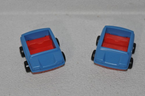 Set of 2 Red and Blue Vintage Playskool Holiday Inn 1970's Replacement Cars 0619 - Picture 1 of 3