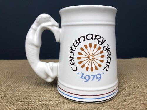 RARO VINTAGE DERBY ROWING CLUB 1979 CENTENARIO DENBY TANKARD CON MANICO PER SEGUGIO - Foto 4 di 8