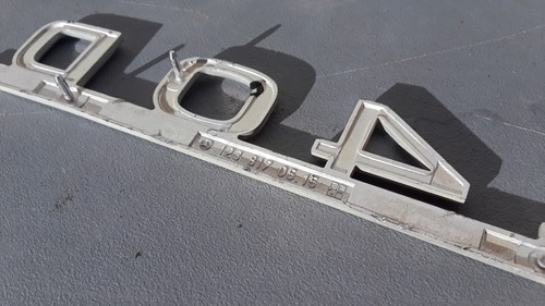1981 Mercedes W123 240D Sedan Rear Trunk Lid Emblem Logo OEM - Bild 15 von 17