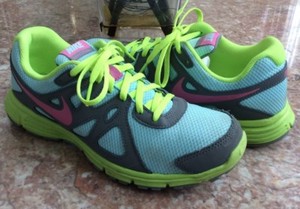 gs size 7y in women's