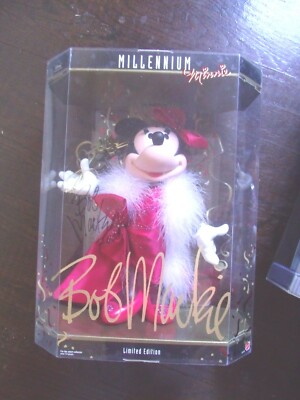 Disney Minnie Mouse Millennium Doll 2000 Limited Ed SIGNED BOB