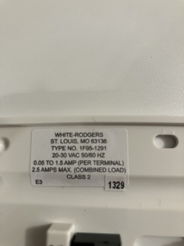 White-Rodgers 1F95-1291 7-Day Touchscreen Thermostat with Humidity Control - Picture 13 of 17