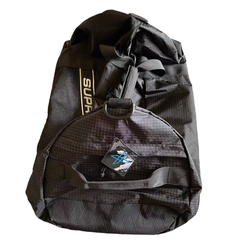 Supreme 3D Logo Duffle Bag Black FW23 Supreme New York Brand New 2023 - Picture 4 of 8
