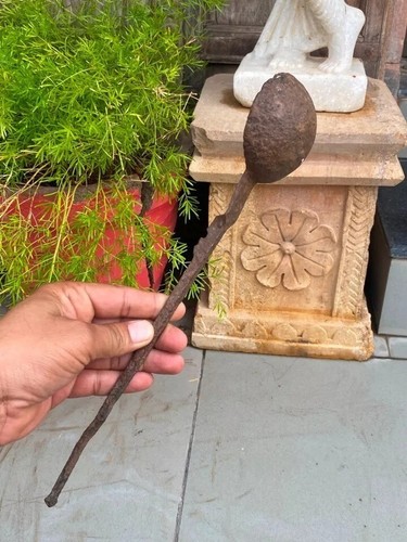 1700's Antique Old Solid Iron Handcrafted Carved Mughal Period Big Cooking Spoon - Picture 12 of 24