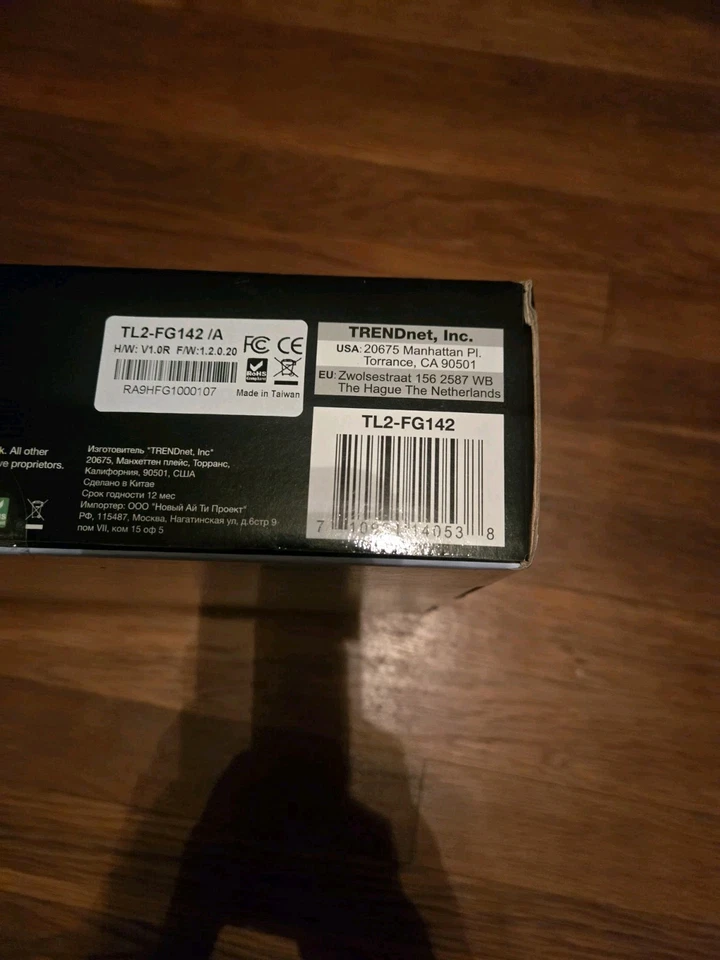 NUEVO SIN ABRIR SELLADO DE FÁBRICA TRENDnet 14 puertos Gigabit Ethernet Switch Foto 2 de 3