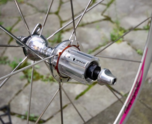 Campagnolo Vento 16 HPW 9 Sp / Clincher 700C / Shamal Record NOS #VELOWIZARD - Picture 16 of 24