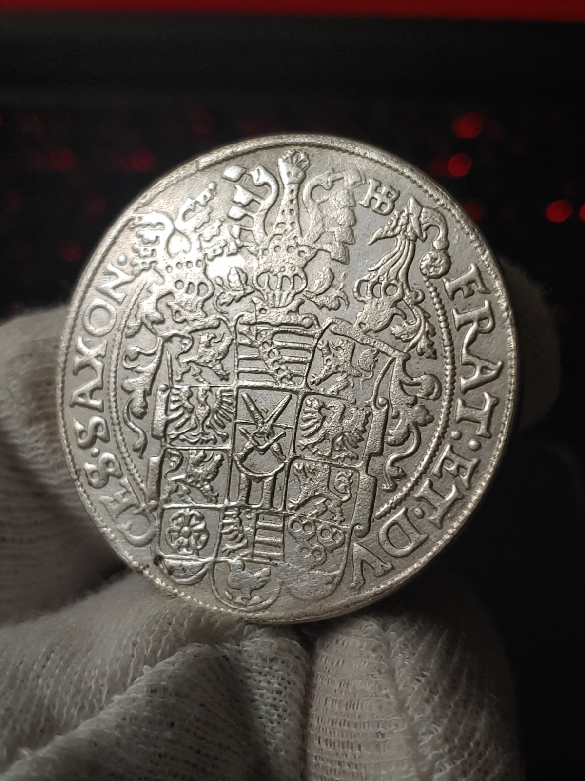 Foto 5 di 7