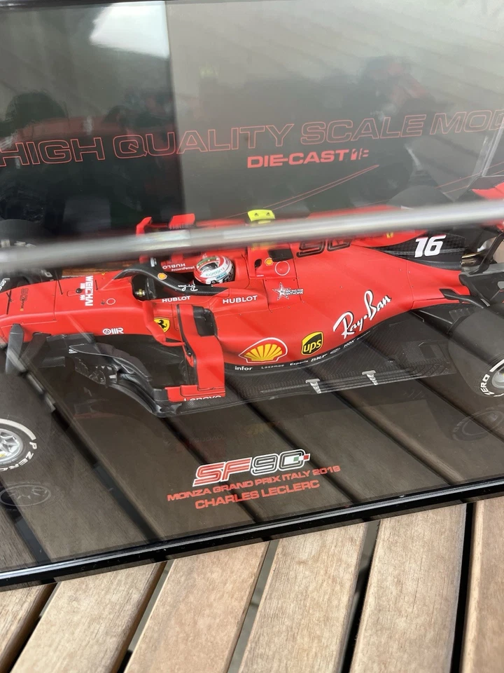 Charles Leclerc 2019 Winner Italian Monza Gp Ferrari SF90 BBR Models 1:18 Scale - Immagine 3 di 4