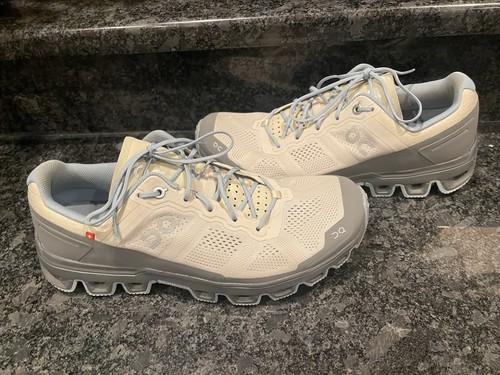 On Cloudventure Swiss Engineering Damengröße 10 Laufschuhe grau blau - Bild 4 von 8