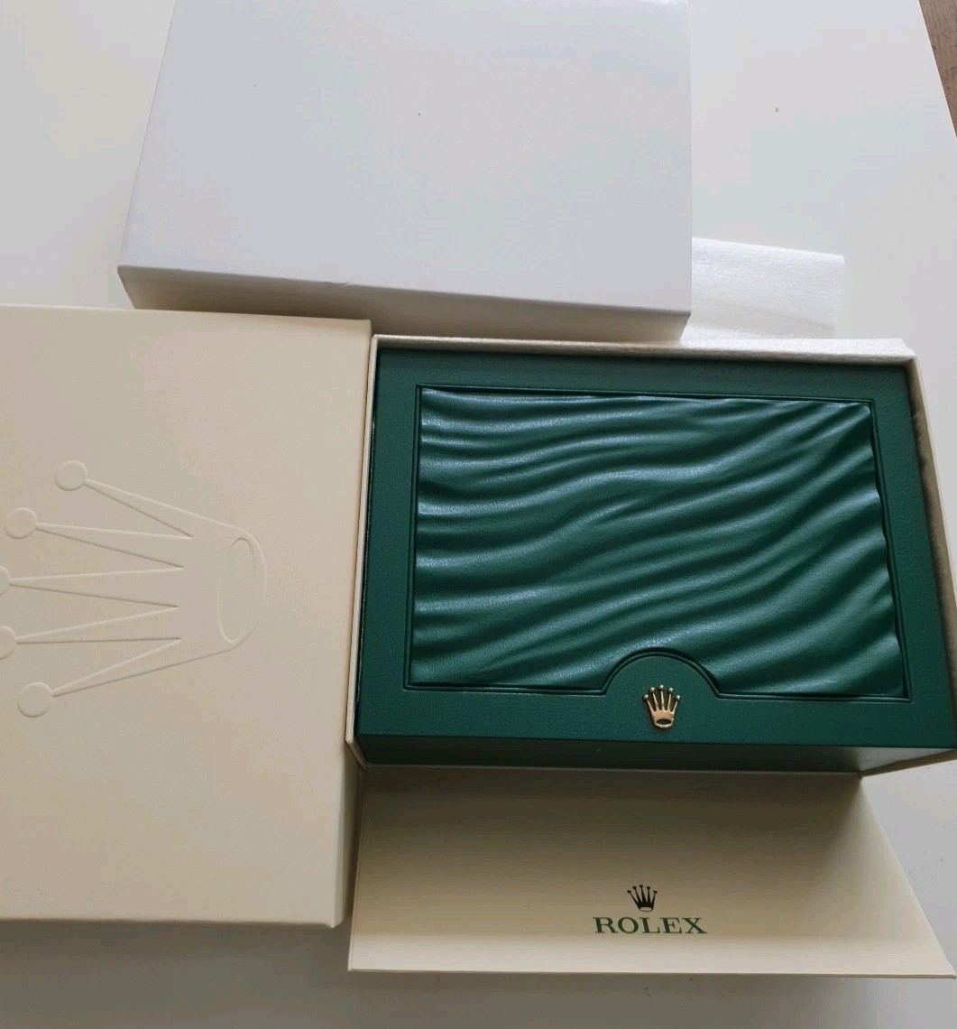 100% GENUINE ROLEX GREEN WAVE WATCH BOX NEW AND BOXED WITH OUTER SLEEVE 39139.64