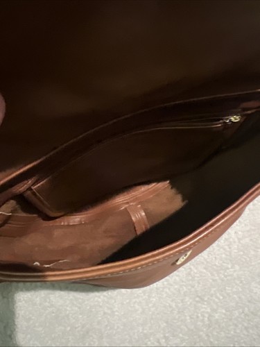 Vintage Coach Patricia 9951 Legacy Flap Brown Saddle Bag - Picture 5 of 9