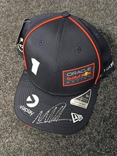 MAX VERSTAPPPEN 2025 SIGNED F1 R.ED BULL RACING SEASON 25 DRIVERS CAP