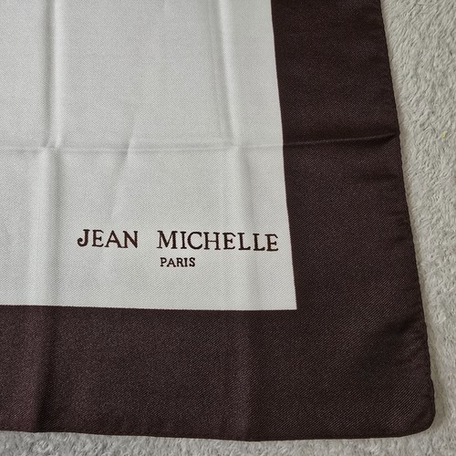 Sciarpa Jean Michelle Paris quadrata bianca marrone poliestere Made in Italy minimalista - Foto 2 di 6