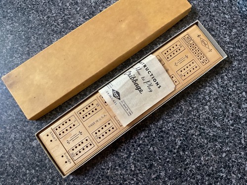 Vintage Lowe Wood Cribbage Board #1503 with 6 Pegs Made In USA - Picture 6 of 6