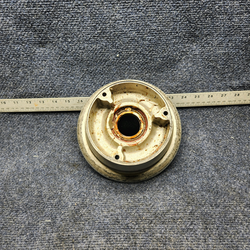 161-04700 | Cleveland | Beechcraft C23 | OUTER MAIN GEAR WHEEL HALF (6.00-6) - Picture 4 of 7