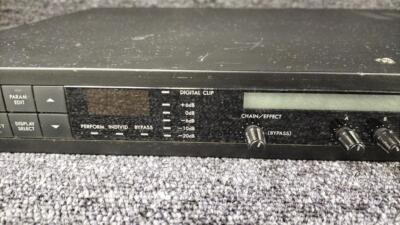 ギター KORG A2 KORG A2 Guitar Effects Multi Effector Signal Processor Used