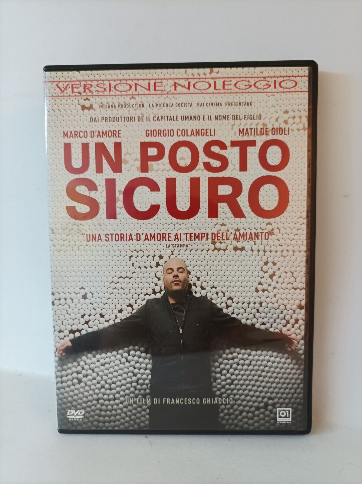Foto 1 di 2